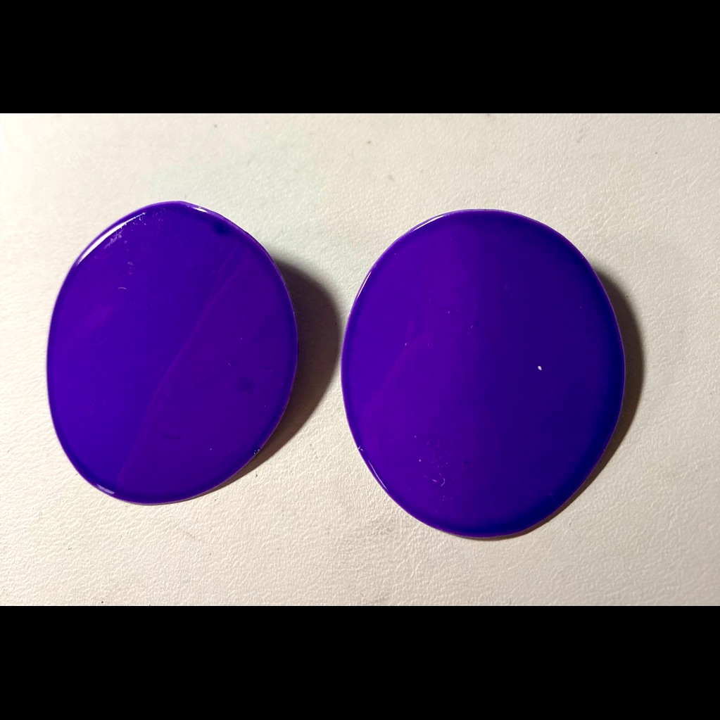 Purple Pierced Earrings Round 684